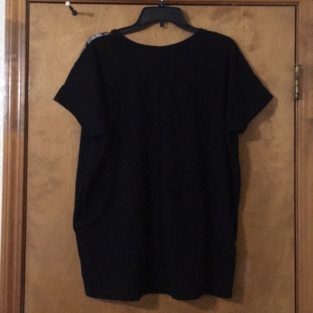 Lane Bryant Silver Front Tee. Sz. 14/16 - Picture 2 of 5